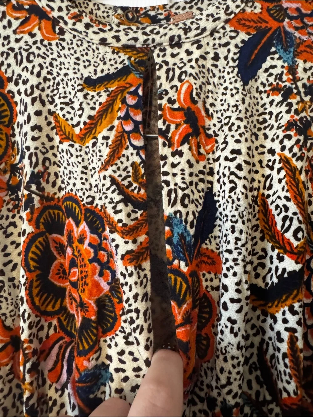Free People Hear Me Roar Top Animal Floral Print Keyhole NWOT Medium